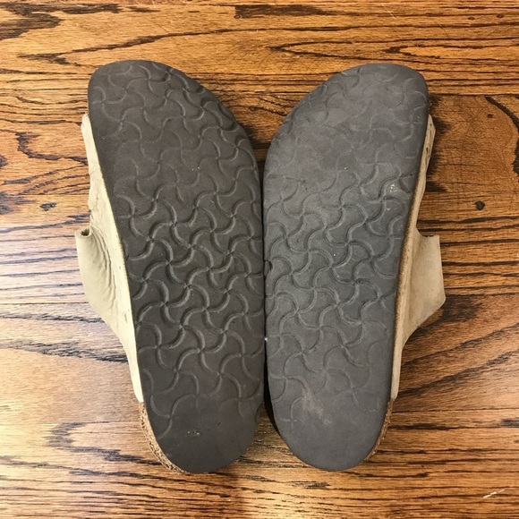 Birkenstock Cream Arizona Leather Men's Sandals - Picture 3 of 6